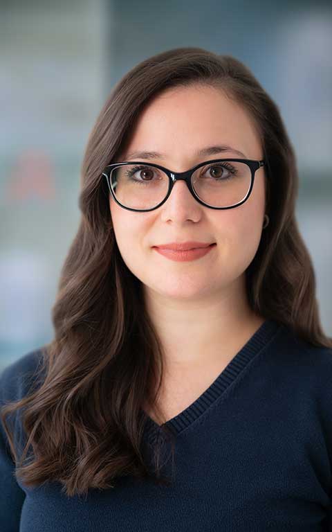 Melek Gezer PTA, Rezeptur und Labor