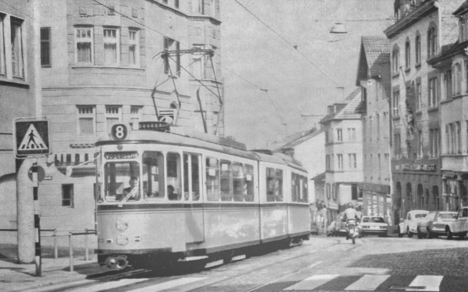 linden apotheke schwarzweiss alt